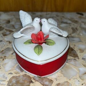 1983 Geo. Z. Lefton #03688 Lovebirds Trinket Box Wedding Decor